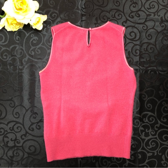 Banana Republic Sleeveless Crew Neck Sweater Pink - Picture 9 of 11